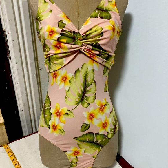 Islander Other - Islander size 10